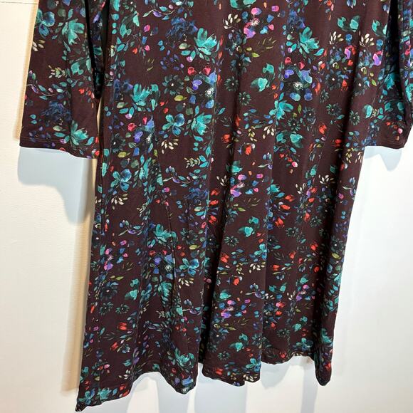 Garnet Hill Dark Floral Jersey Knit Dress - size Medium - Picture 3 of 6